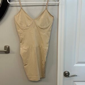 Wacoal Underwire Full Slip Size 36